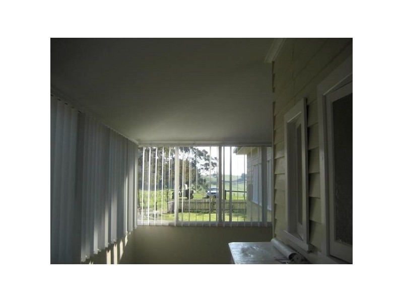 275 Coulters Rd, Leongatha VIC 3953