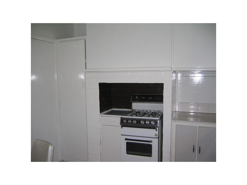 112 Beach Street, Frankston VIC 3199