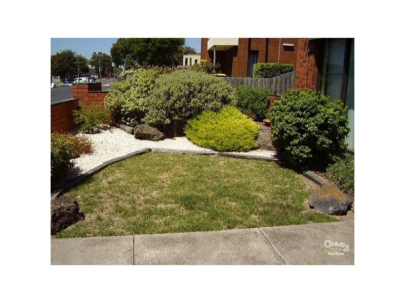 1/8 High Street, Frankston VIC 3199