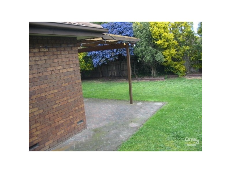 17 Firetail Court, Carrum Downs VIC 3201