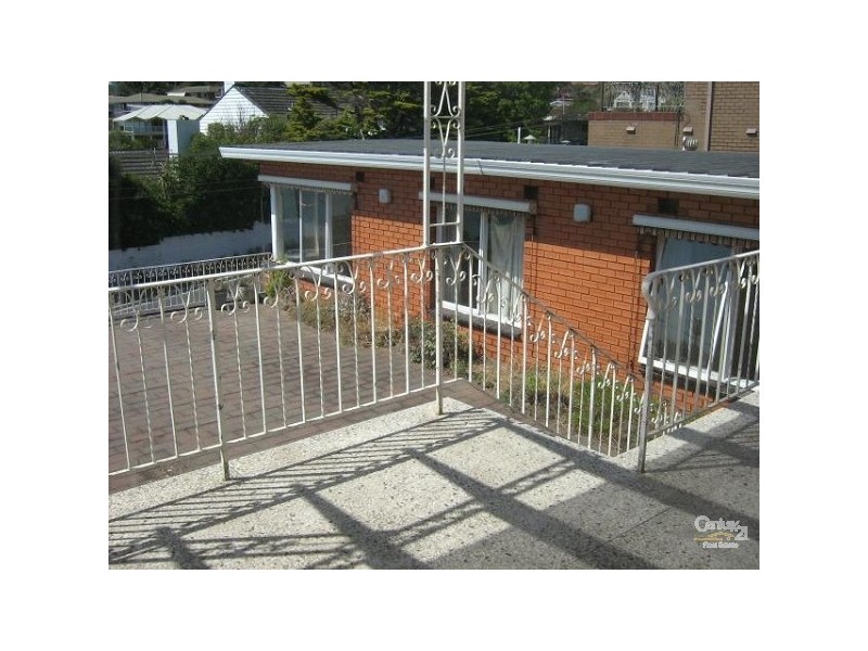 4 Plummer Ave, Frankston South VIC 3199