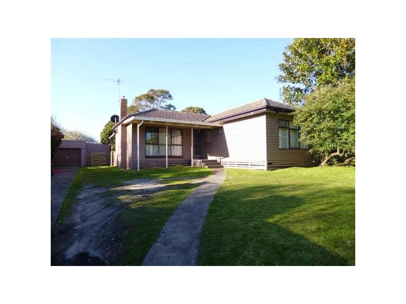 7  Fairway Street, Frankston VIC 3199