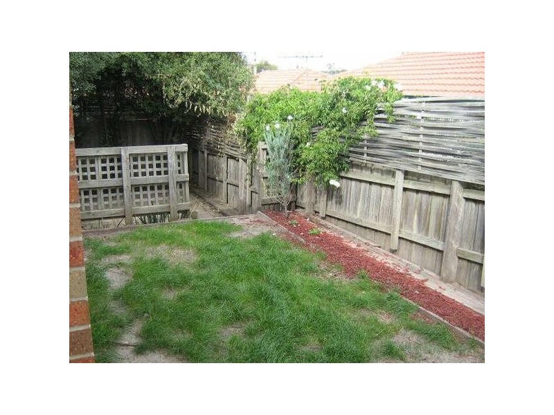 8/25  Potts Road, Langwarrin VIC 3910