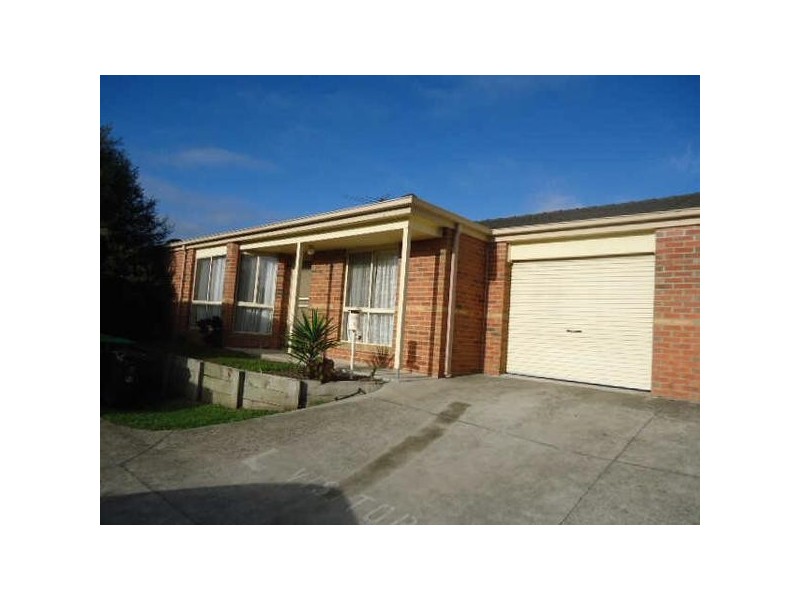 8/25  Potts Road, Langwarrin VIC 3910