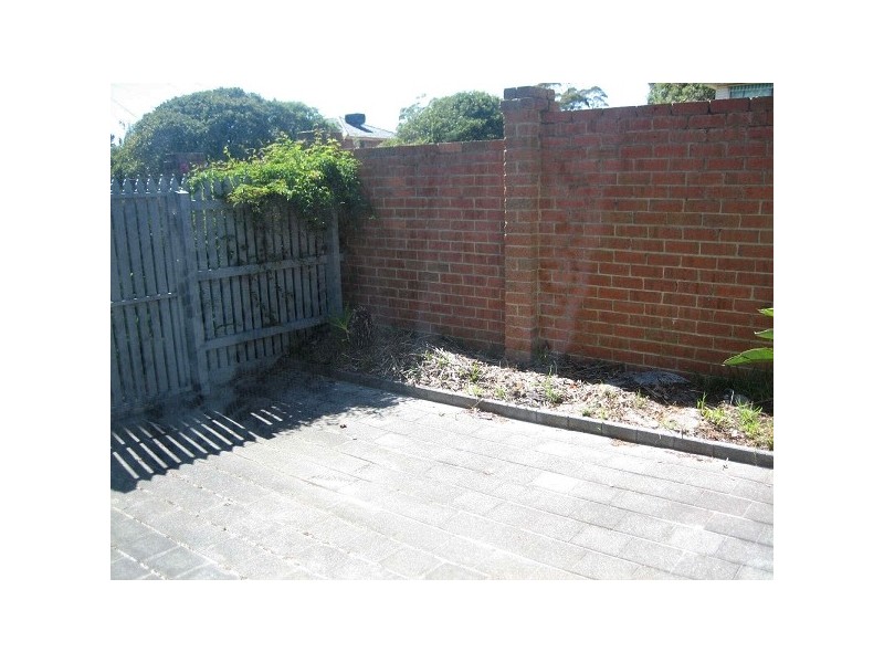 1/9  Berringa Street, Frankston VIC 3199