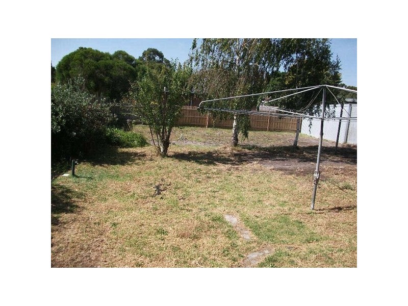 7  Reservoir Road, Frankston VIC 3199