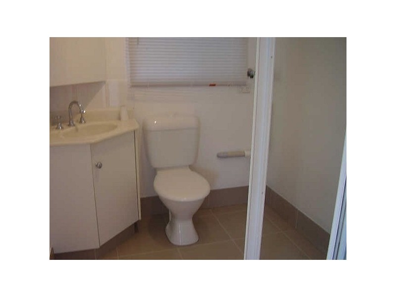 8/50  Fewster Road, Hampton VIC 3188