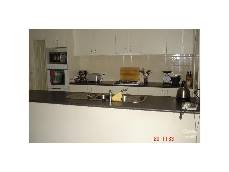 1/17 Neptune Street, Mornington VIC 3931