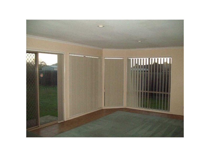 15 Turnstone Court, Carrum Downs VIC 3201