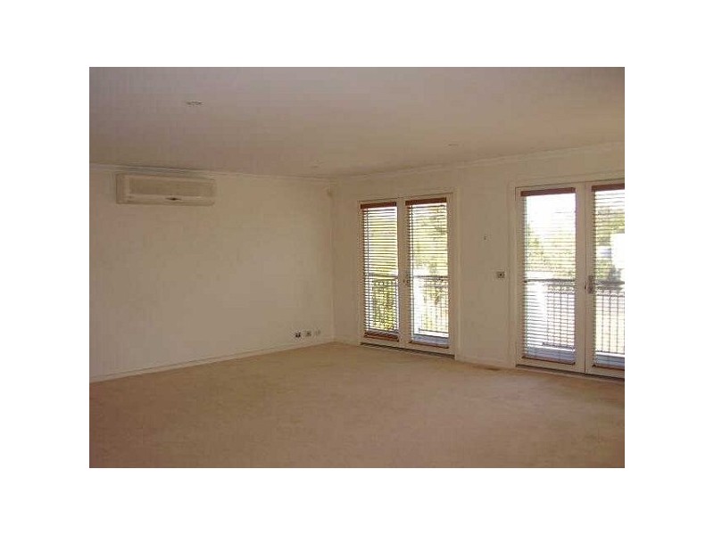 2/601  Nepean Highway, Frankston South VIC 3199