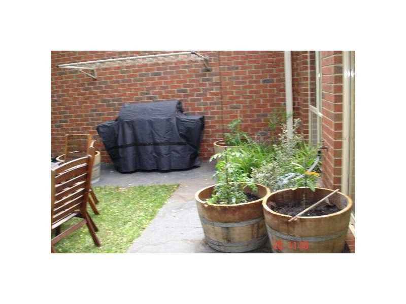 1/17  Neptune Street, Mornington VIC 3931