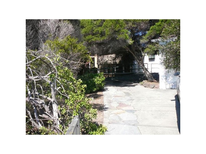 303  Nepean Highway, Frankston VIC 3199