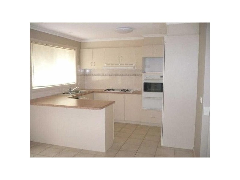 2/9  Summit Road, Frankston South VIC 3199