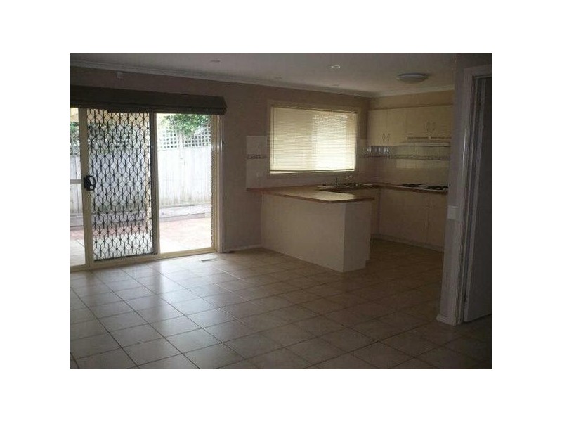 2/9  Summit Road, Frankston South VIC 3199