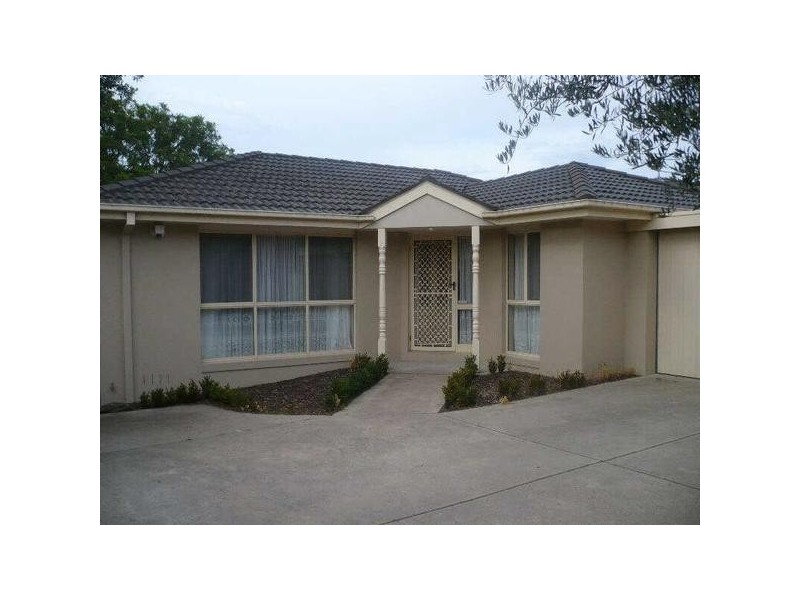 2/9  Summit Road, Frankston South VIC 3199