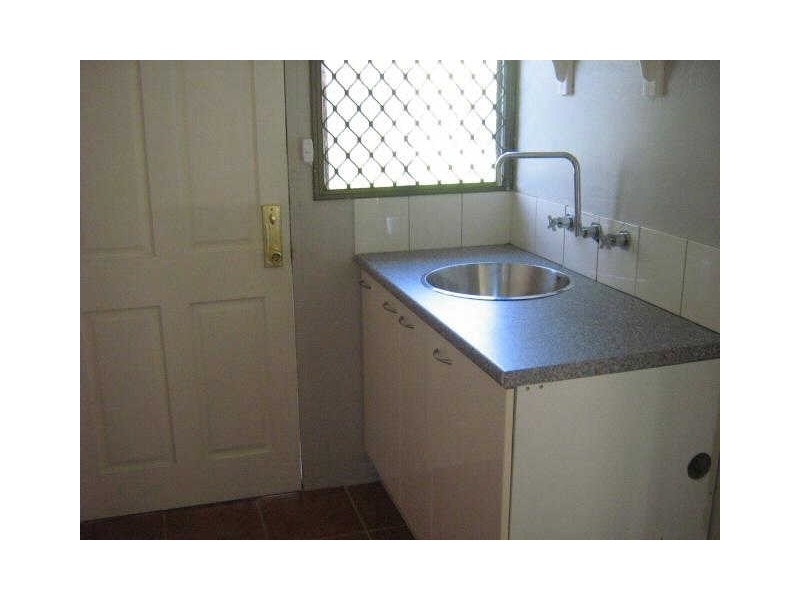 6 Moreton Street, Frankston North VIC 3200