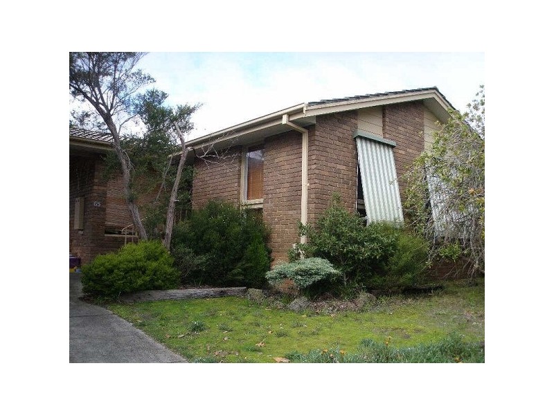65 Willow Road, Frankston VIC 3199