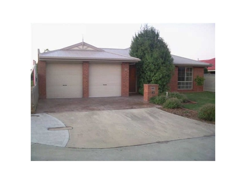 23  Emarald Close, Mornington VIC 3931