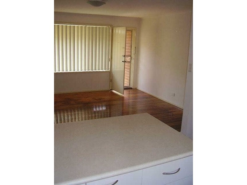 4/5 Petrie Street, Frankston VIC 3199