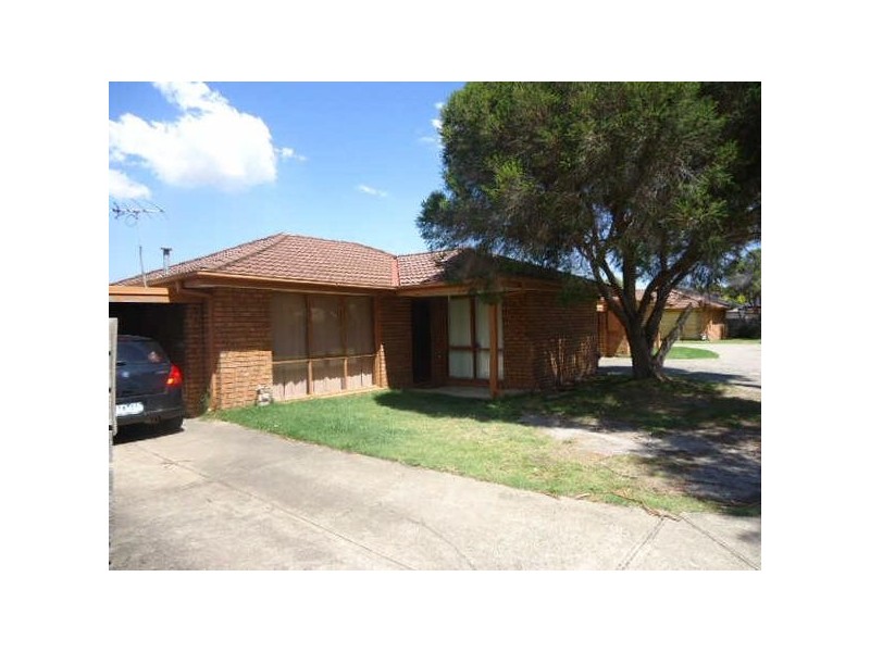 2/173  Seaford Road, Seaford VIC 3198