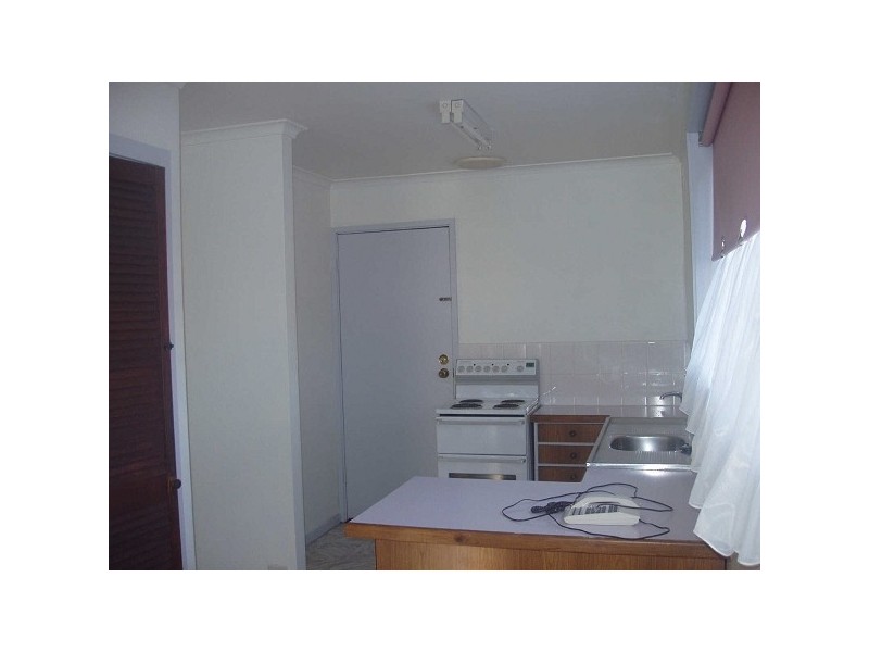 4/8  Bainbridge Avenue, Seaford VIC 3198