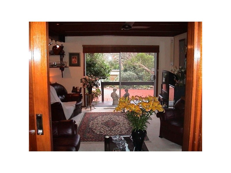 93  Rosslyn Avenue, Seaford VIC 3198