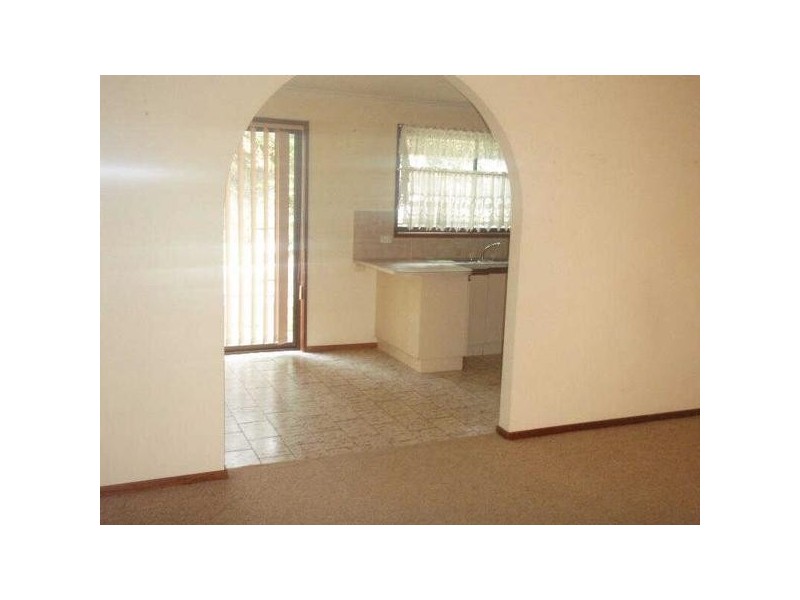 2/119  Lindrum Road, Frankston VIC 3199