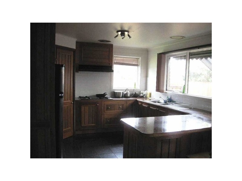 2 Wright Street, Seaford VIC 3198