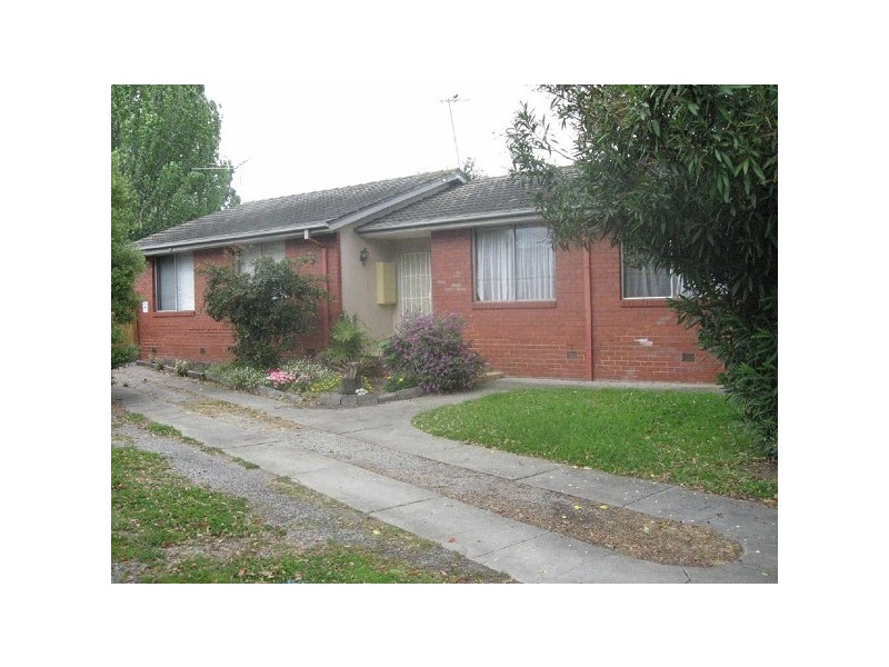 2 Lorraine Street, Frankston VIC 3199