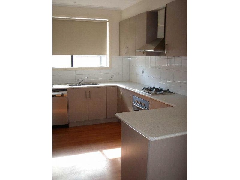 6/31  East Road, Seaford VIC 3198