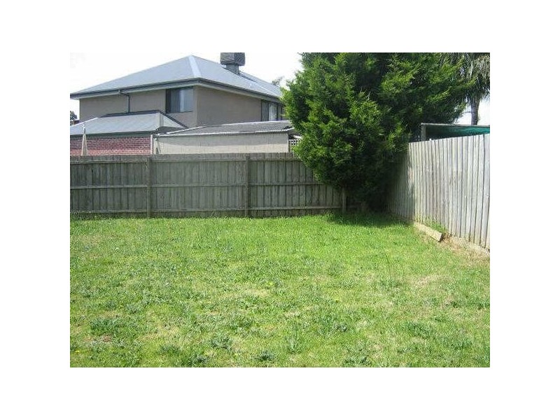 9  Narambi Crescent, Frankston VIC 3199