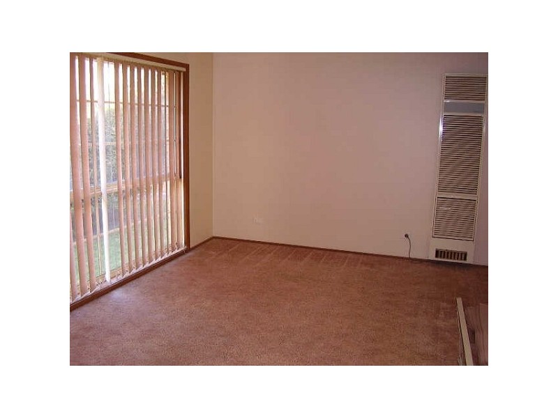 11/10  Lemnian Court, Langwarrin VIC 3910