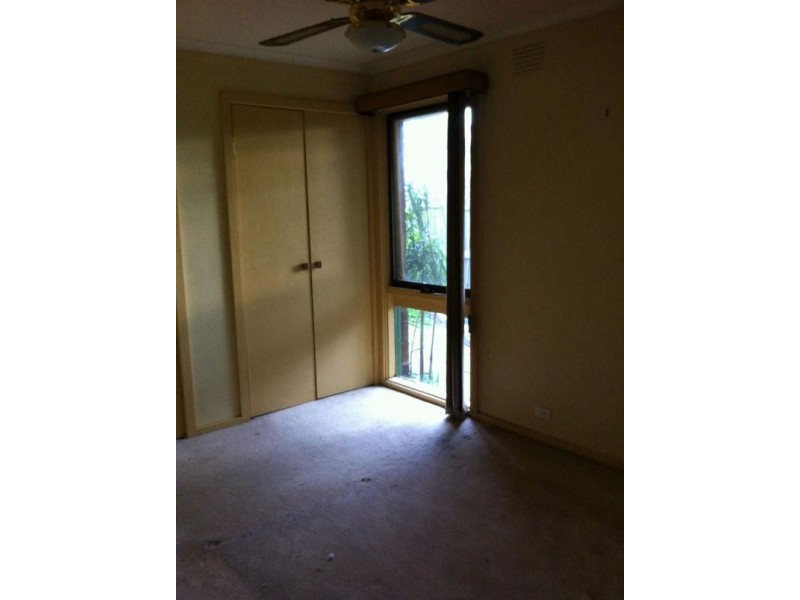 2/8  Nursery Avenue, Frankston VIC 3199