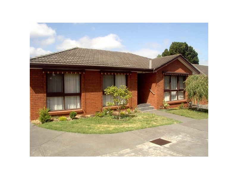 2/29-31  Kars Street, Frankston VIC 3199
