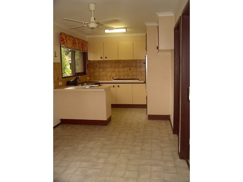 2/29-31  Kars Street, Frankston VIC 3199