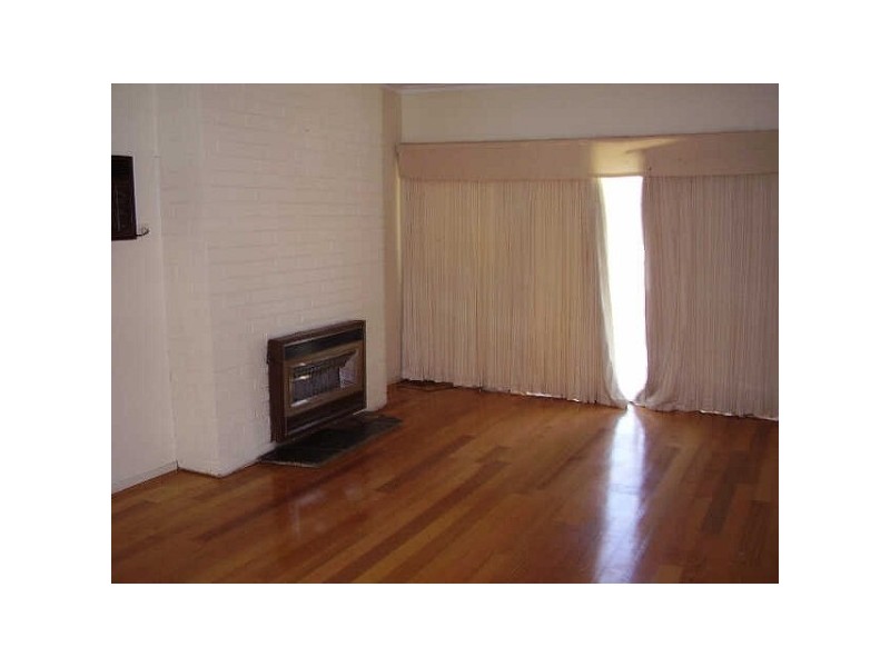 42  Foot Street, Frankston VIC 3199