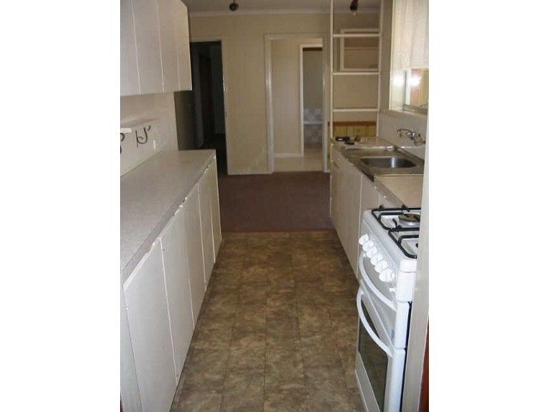 13  Caley Street, Frankston North VIC 3200