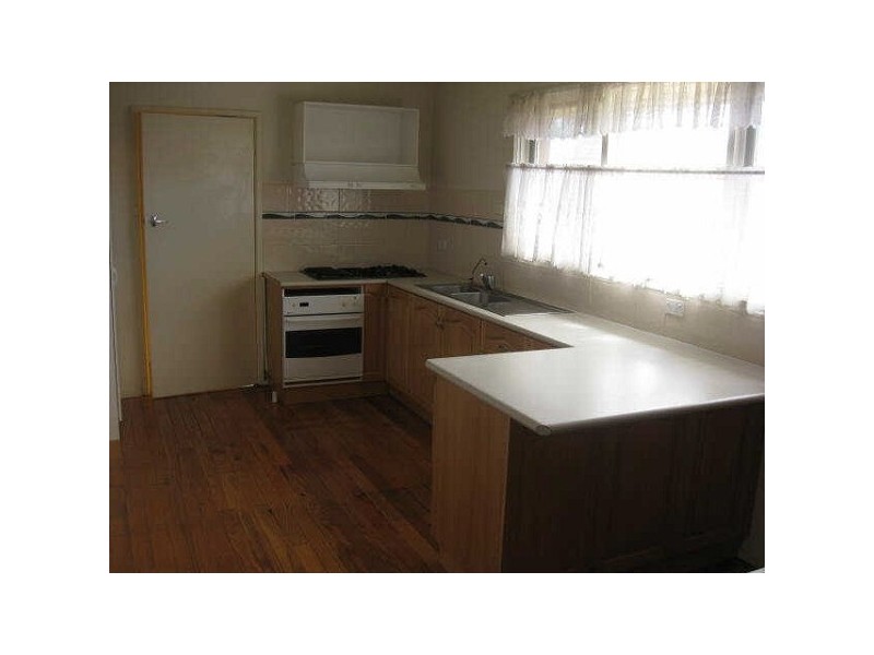 1/1 Ti Tree Crescent, Seaford VIC 3198