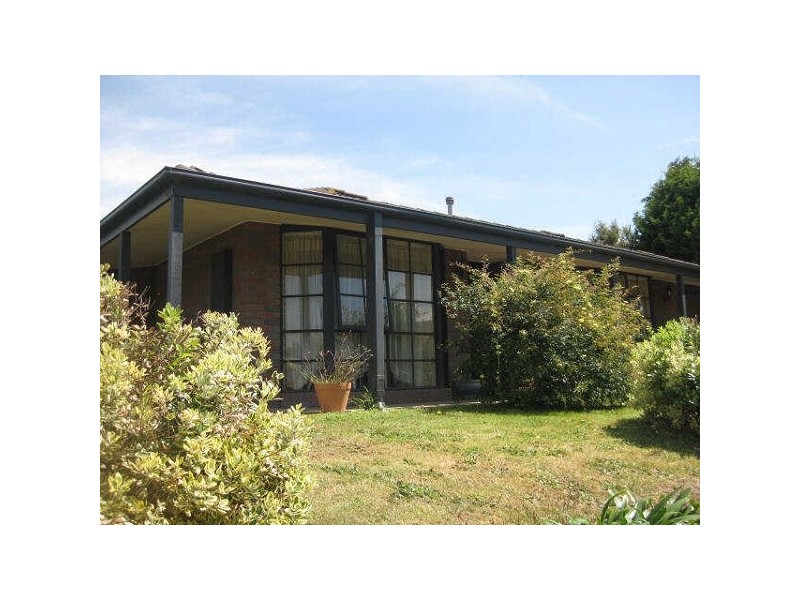 207  Heatherhill Road, Frankston VIC 3199