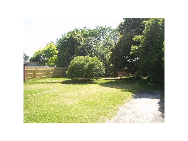 35  Nodding Avenue, Frankston North VIC 3200
