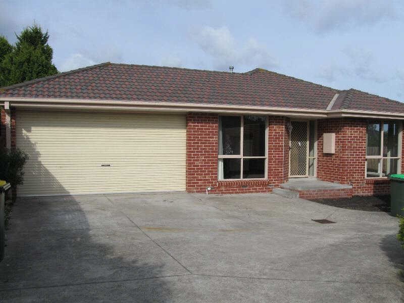 2/222  Heatherhill Road, Frankston VIC 3199