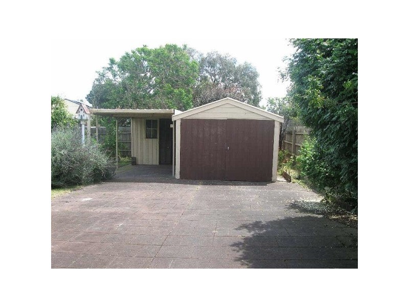 17 Nabilla Avenue, Seaford VIC 3198