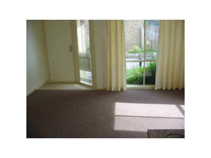 1/38 Lewis Street, Frankston VIC 3199