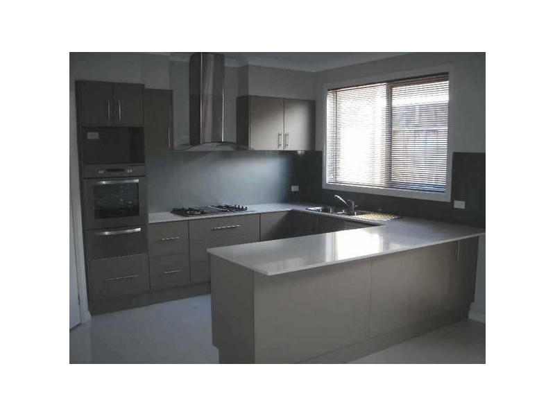 9  Thomas Close, Mount Eliza VIC 3930