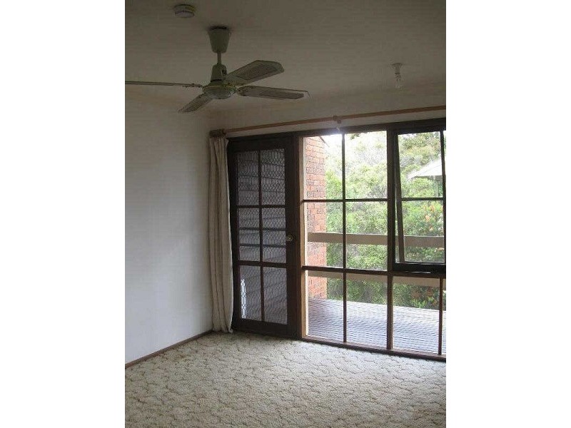 8/13-17  Wisewould Ave, Seaford VIC 3198