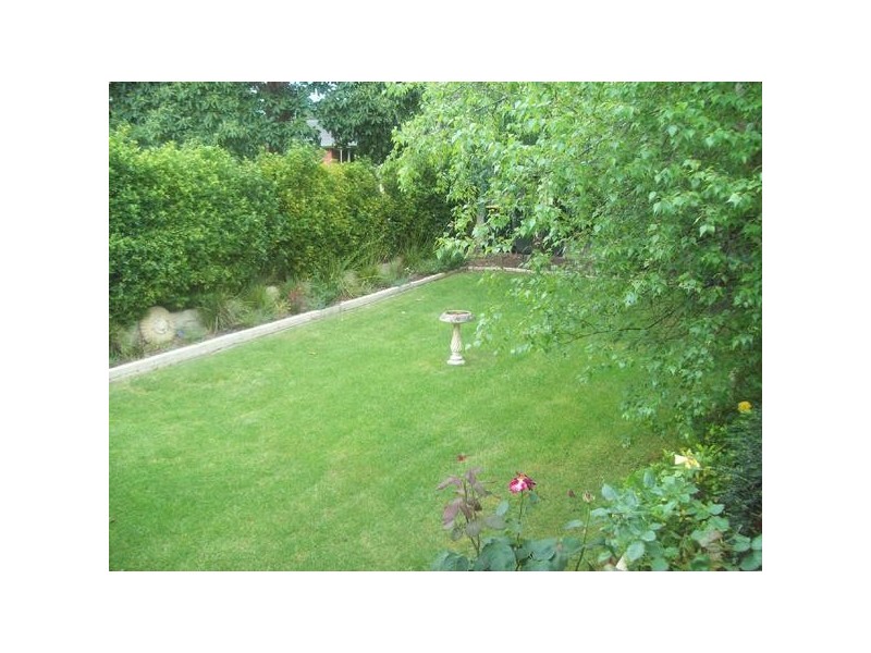 6  Orchard Grove, Frankston South VIC 3199