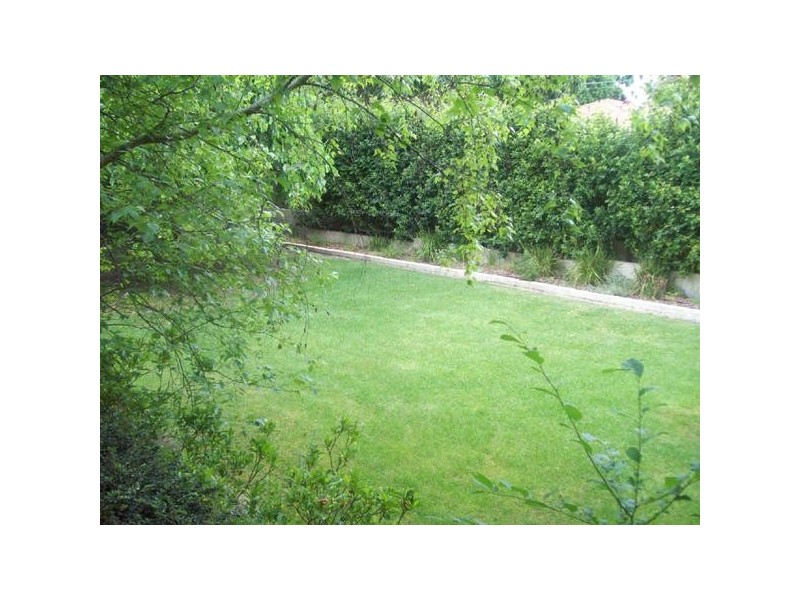 6  Orchard Grove, Frankston South VIC 3199