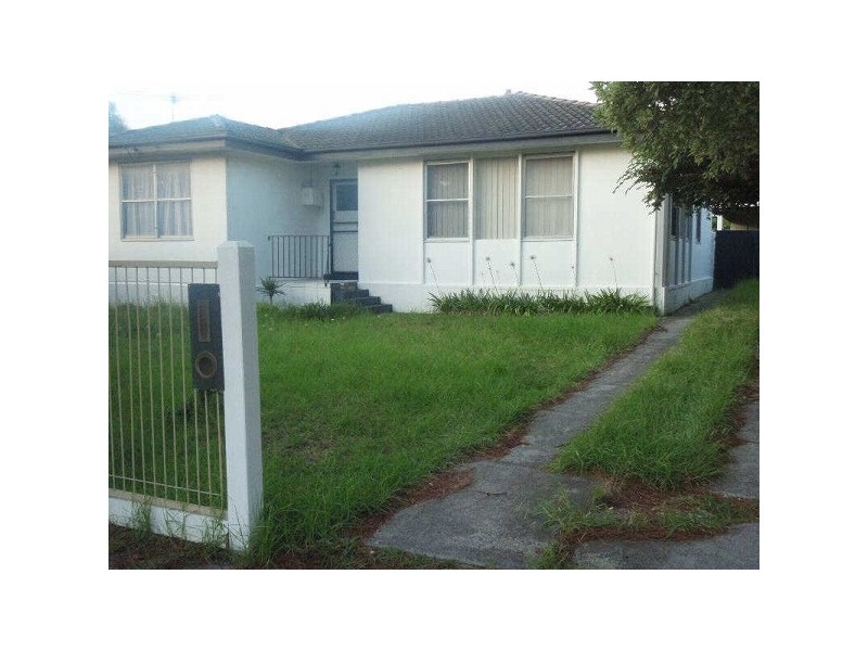 33  Nodding Avenue, Frankston North VIC 3200