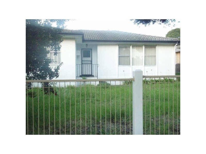 33  Nodding Avenue, Frankston North VIC 3200