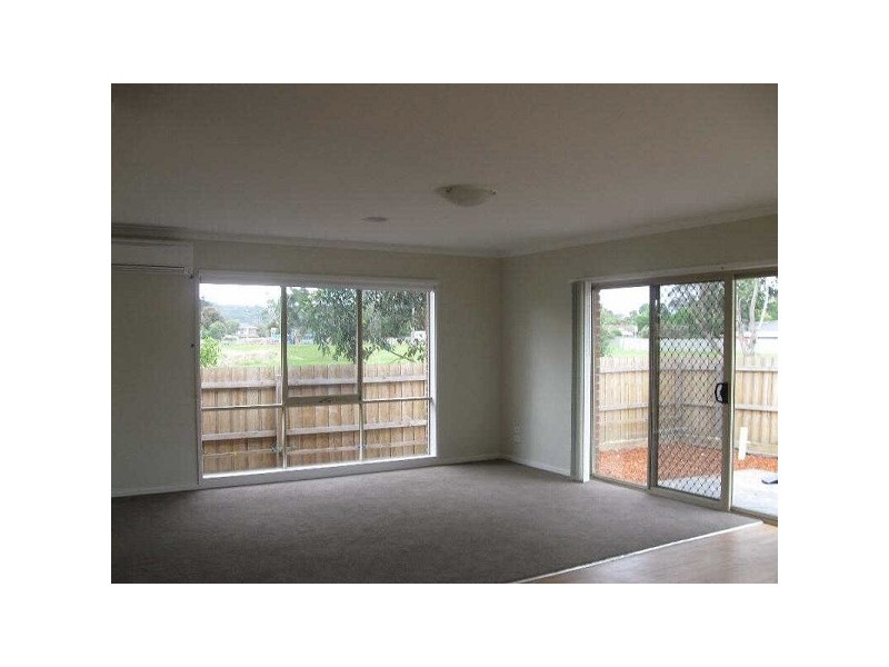 1/44  Railway Road, Baxter VIC 3911